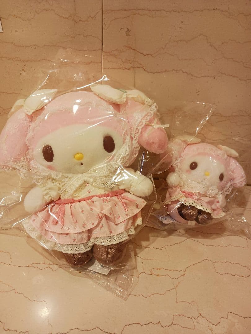 サンリオ　フォレストレース　マイメロディ　マスコット　ぬいぐるみ