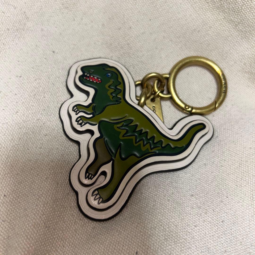 coachレキシーチャーム