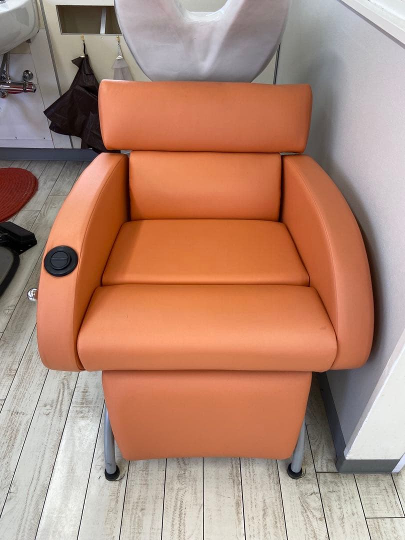 バックシャンプー用のシャンプー椅子のみ❗️お引き取り希望❗️