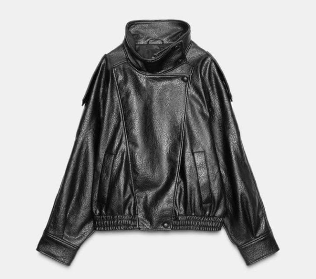 【人気完売商品】ZARA フェイクレザージャケット　Mサイズ