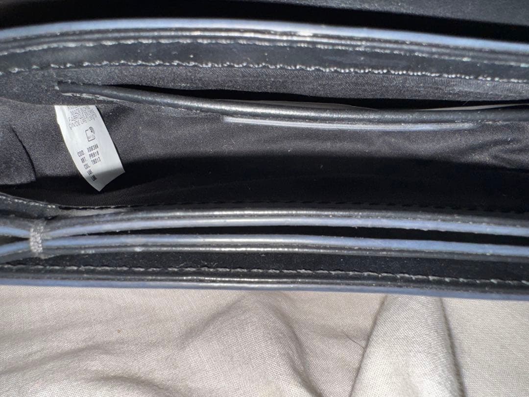 DIESEL 1dr レザークロスボディーバック