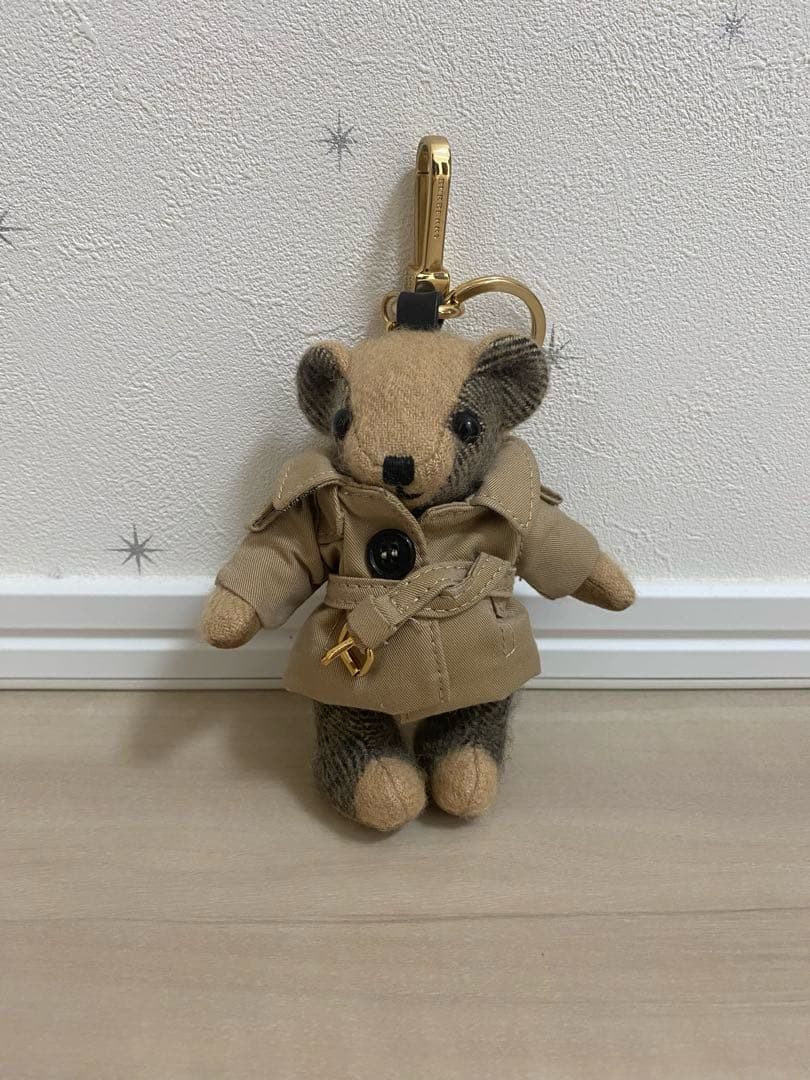BURBERRY トレンチコートクマのぬいぐるみ キーホルダー付き