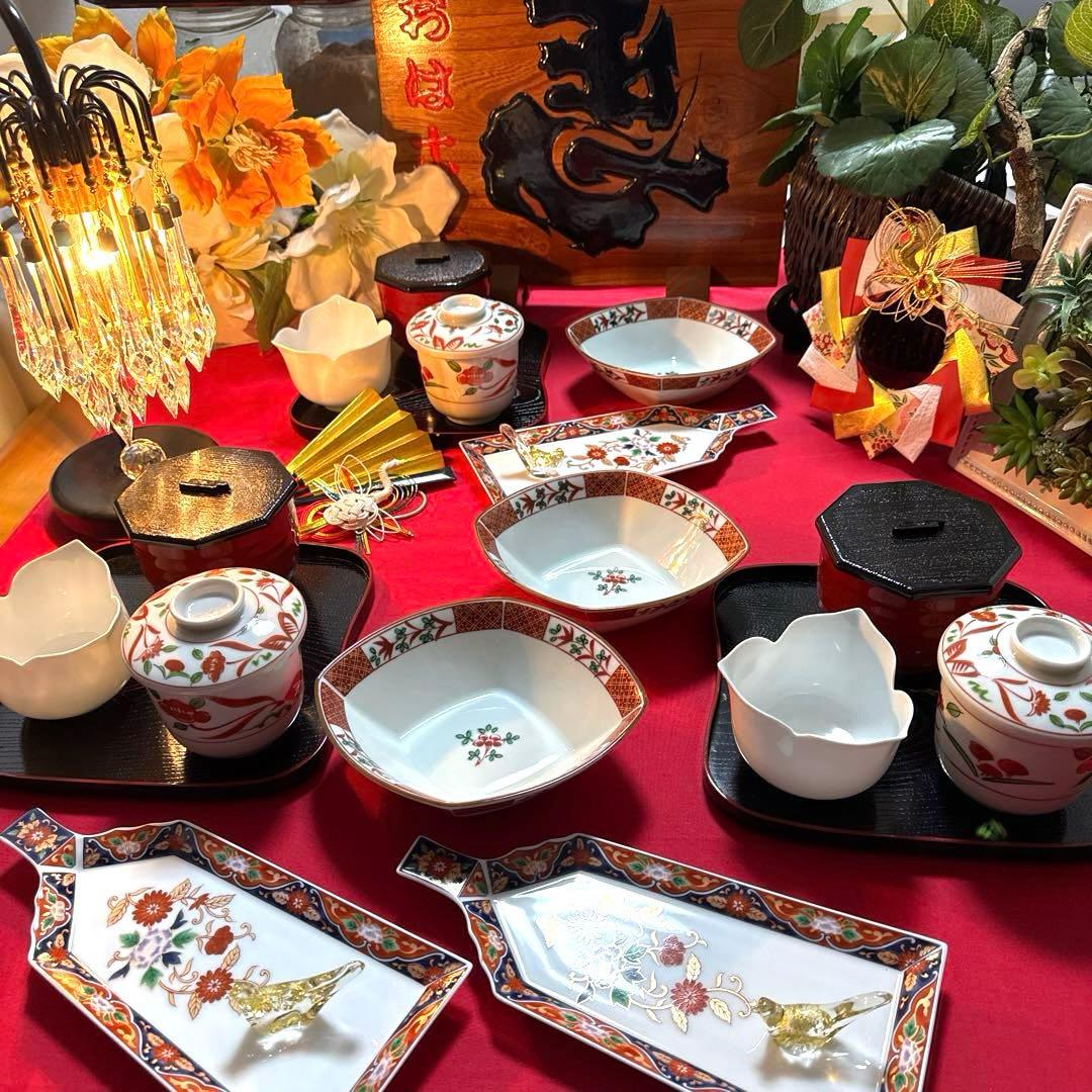 たち吉　赤絵菱型　茶碗蒸し　飛島窯羽子板皿　三川内焼き白磁　蓋付き椀　No.5