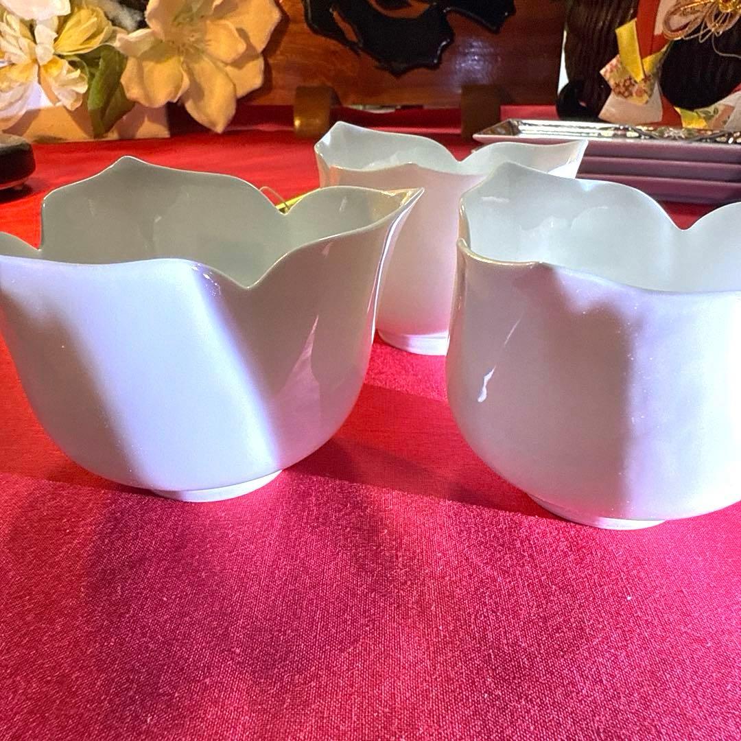 たち吉　赤絵菱型　茶碗蒸し　飛島窯羽子板皿　三川内焼き白磁　蓋付き椀　No.5