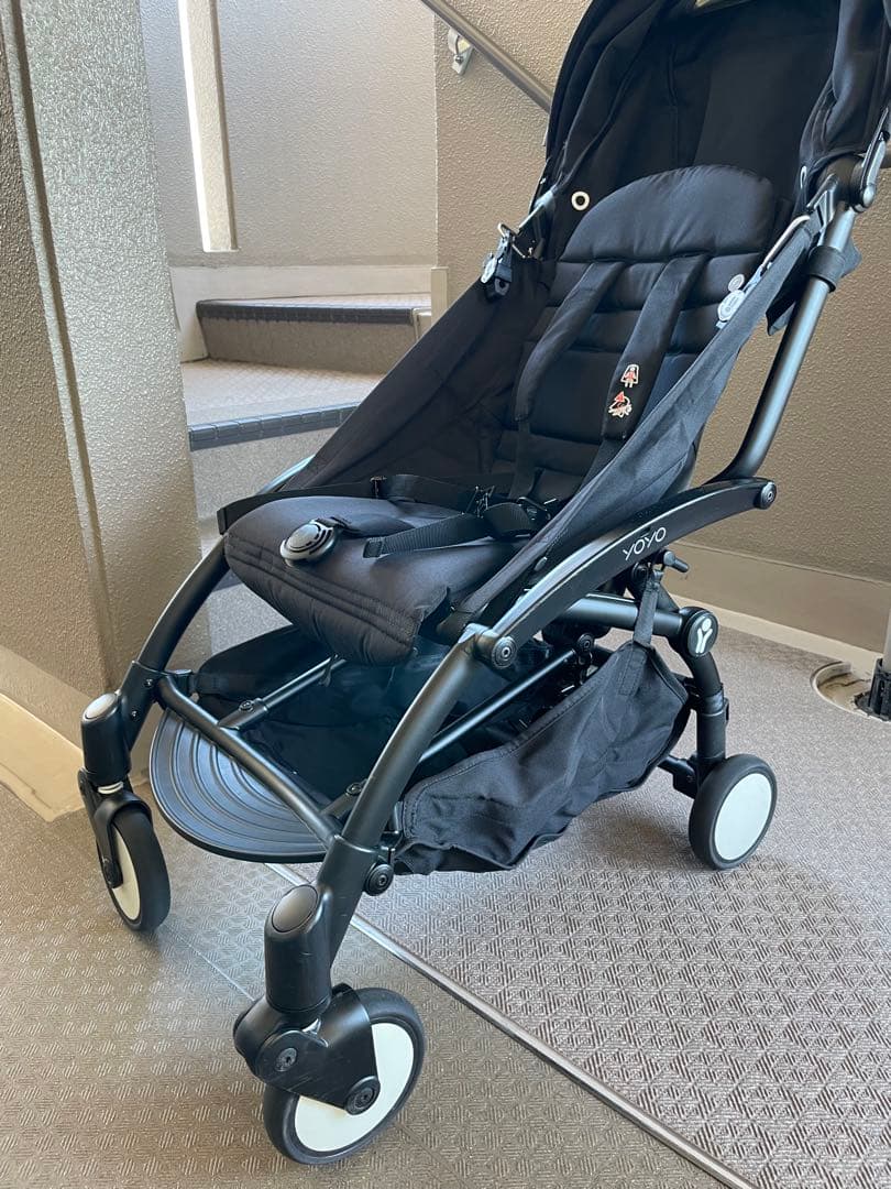 YOYO + 0+&６+ ブラック ベビーカー