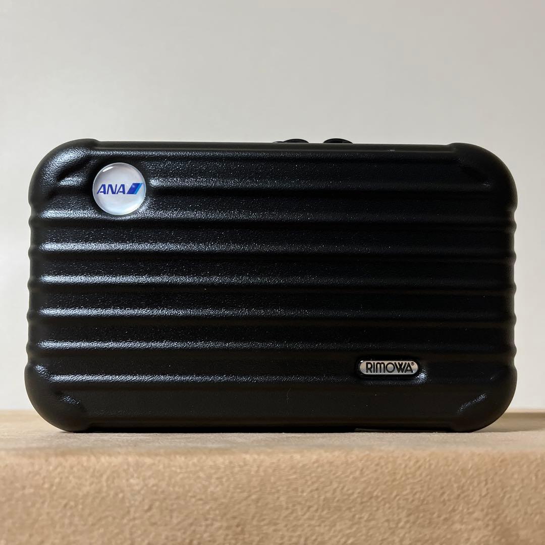 ANA 国際線ファースト リモワRIMOWA アメニティポーチ 黒