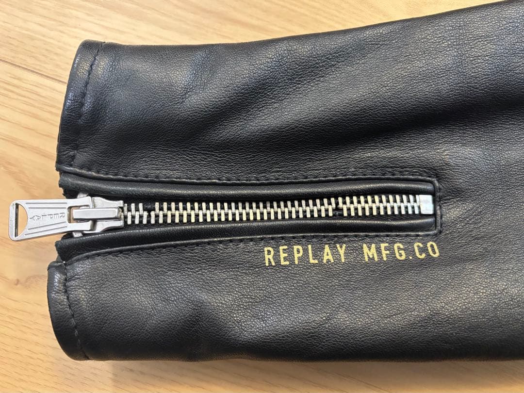 【REPLAY リプレイ】ブラック ダブルライダースジャケット（シープスキン）