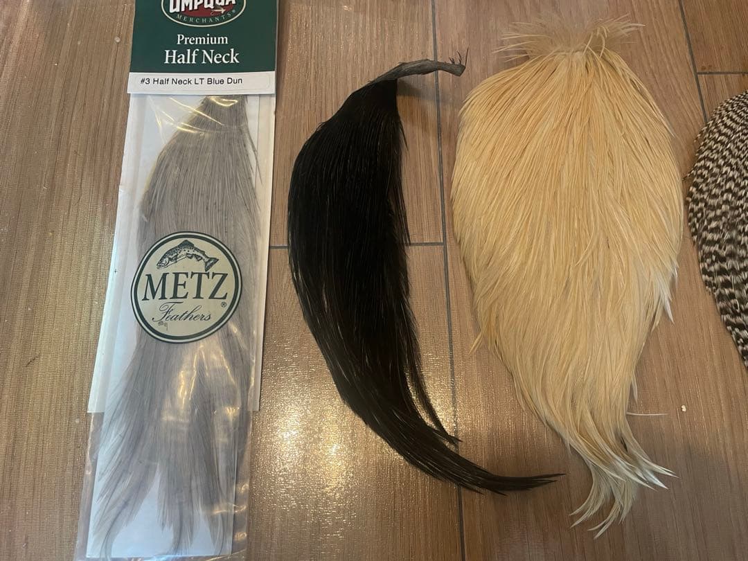 三歩フライフィッシング　フライタイイングマテリアルセット　定番色ハックル含