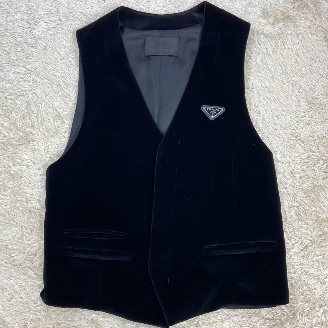【最高級】PRADA プラダ スーツベスト ジレ トライアングルロゴ ブラック