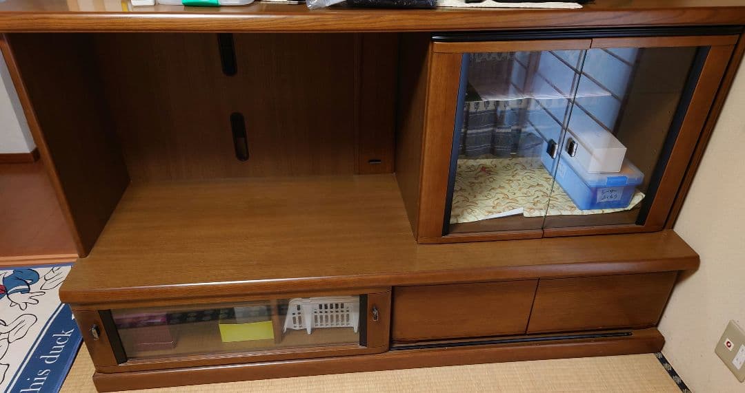 テレビ台　【直接引取限定】