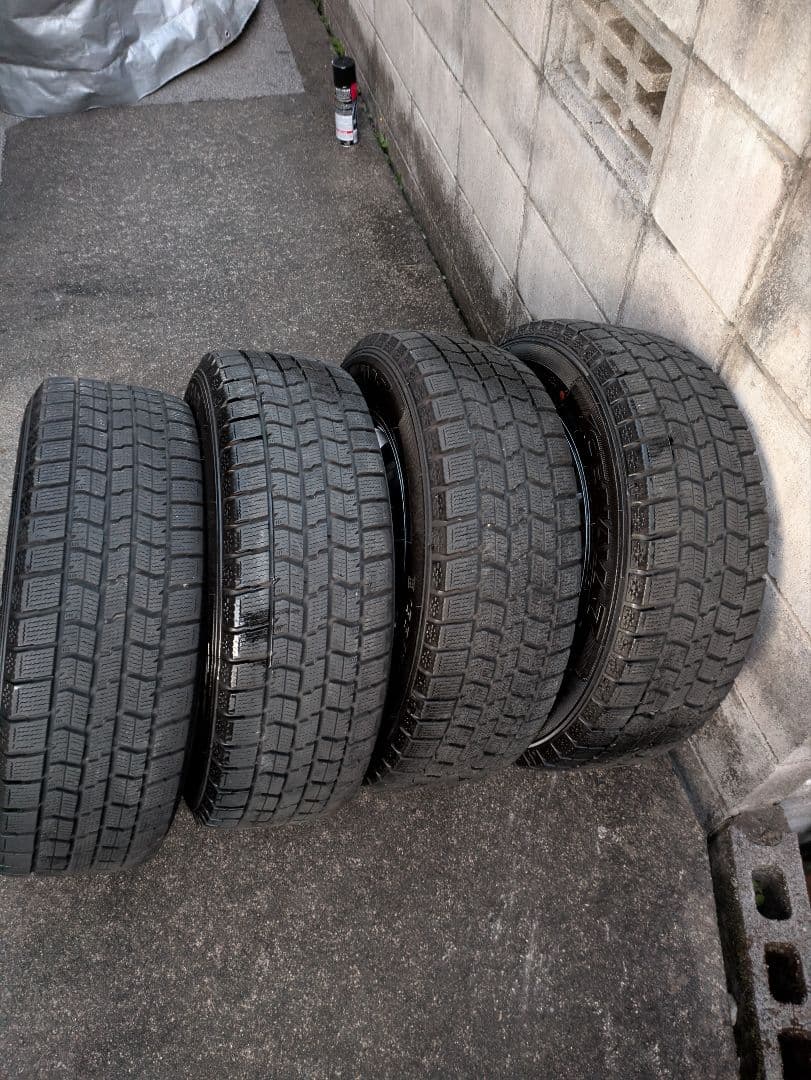 プリウス30 スタッドレス　アルミ 195 65 15 バリ山