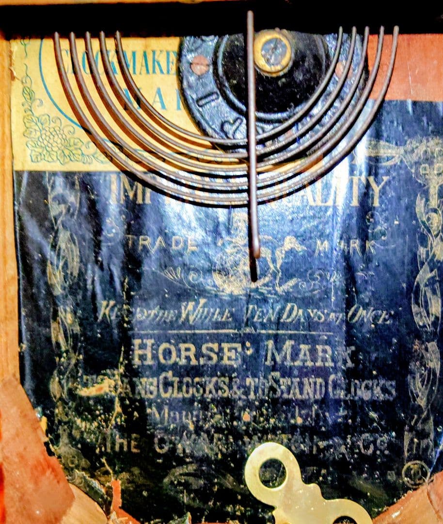 〈完動・美品〉尾張時計地球馬印UMAIN　金縁八角尾長ゼンマイ振り子時計