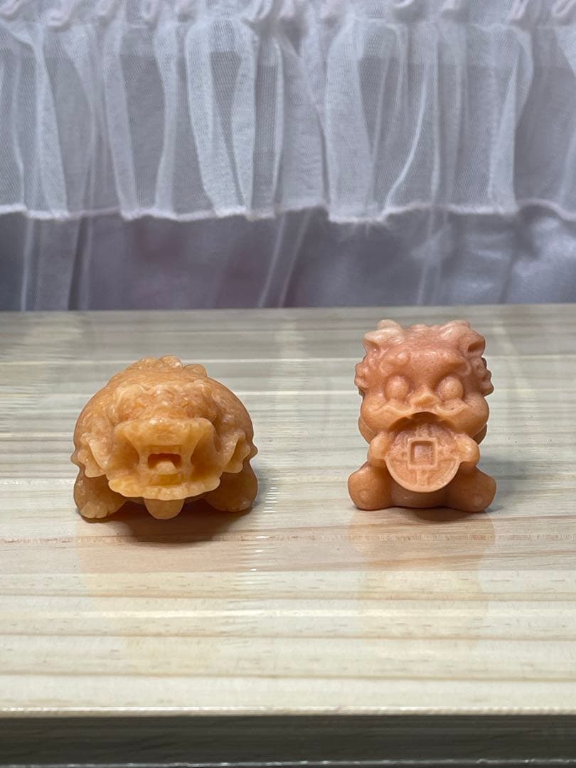 天然石サンストーン　龍亀　と　呑金獣　お金食い子　2点セット