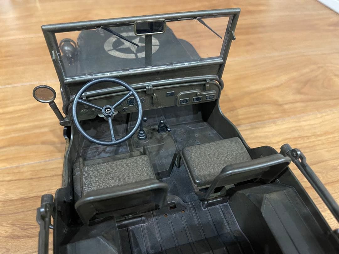 限界値下げウィリスジープ1/10ラジコンc8815ミリタリーウェザリングカスタム