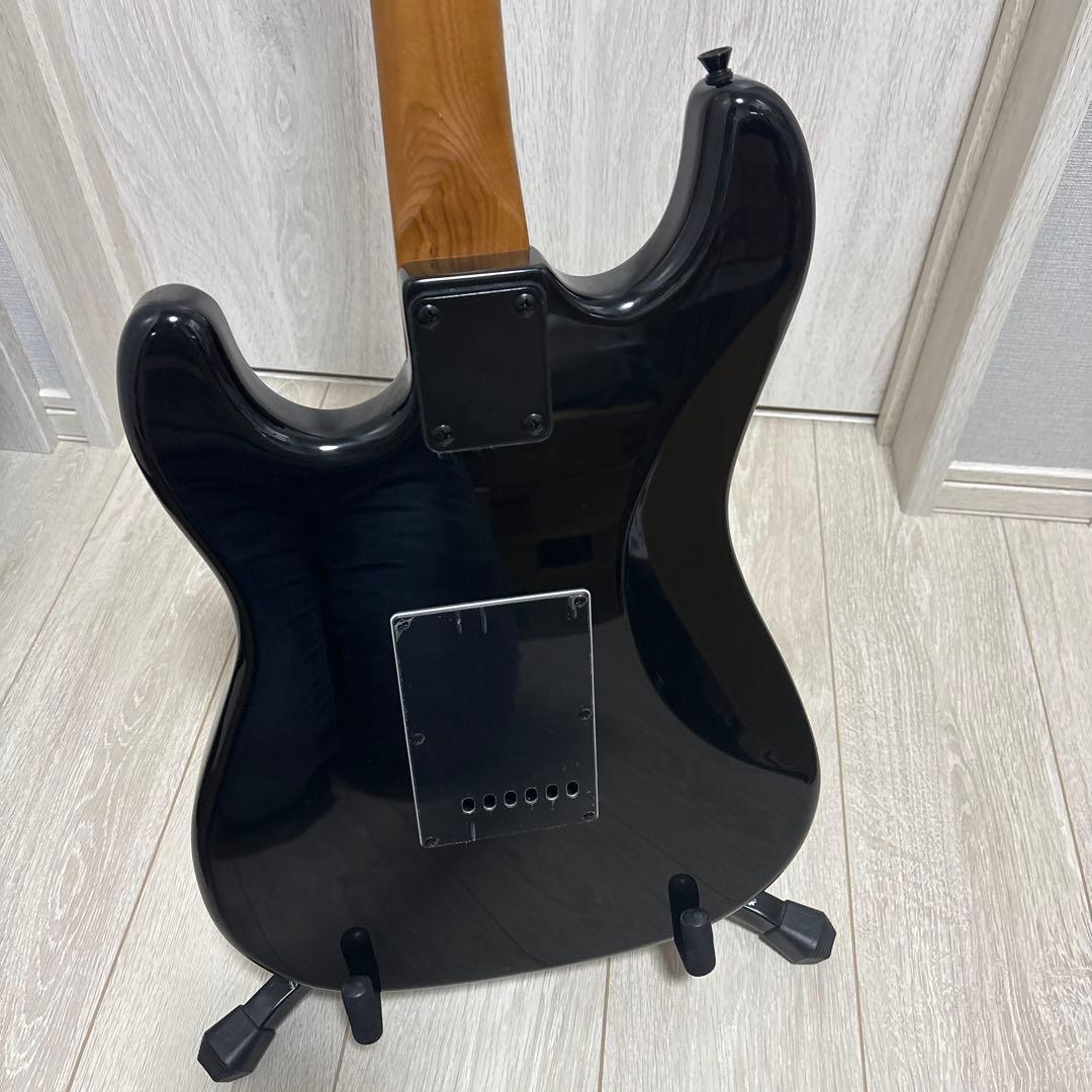 専用エリスギター　ストラトタイプ　コイルタップ
