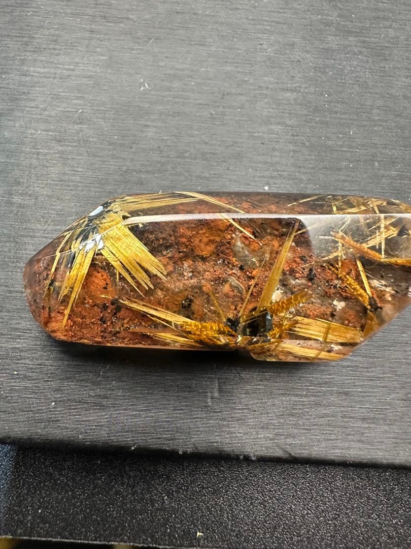 ゴールドルチルクォーツ