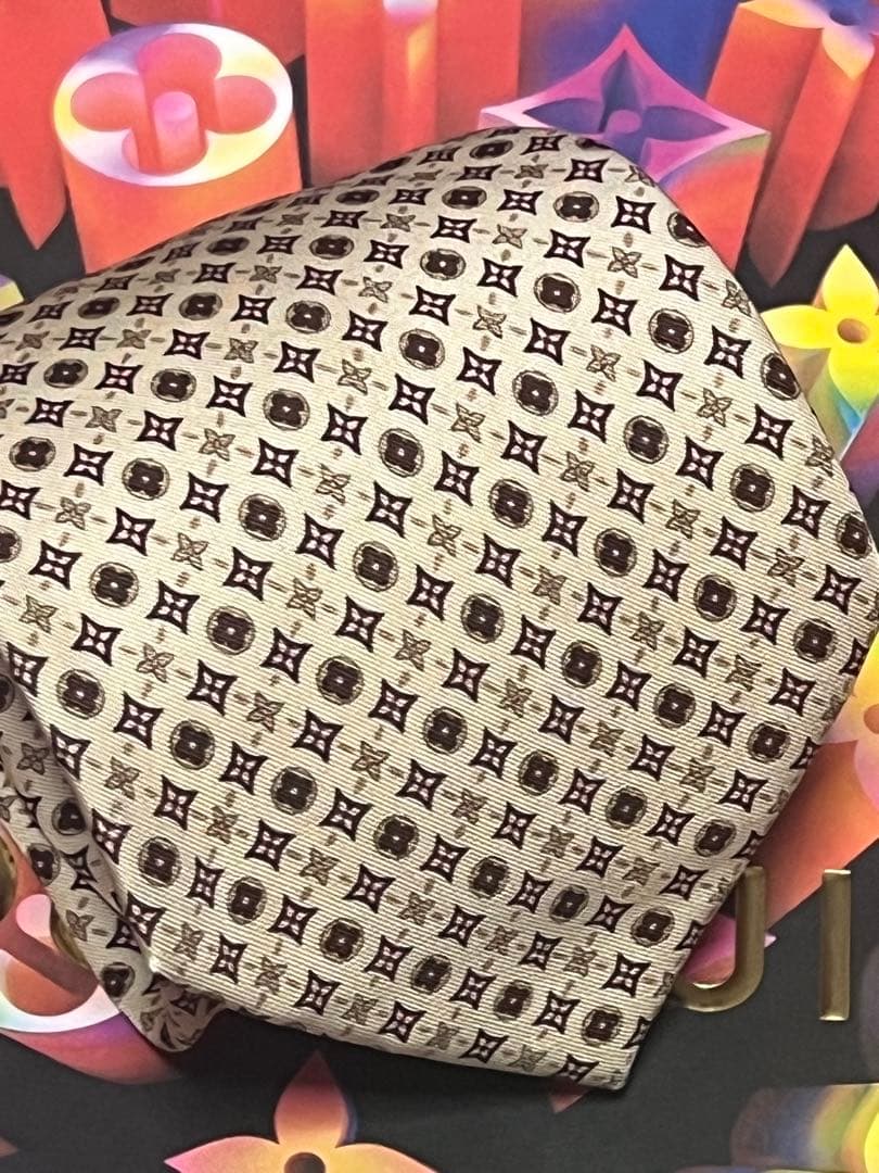 LOUIS VUITTON モノグラム ネクタイ　クリーニング済み