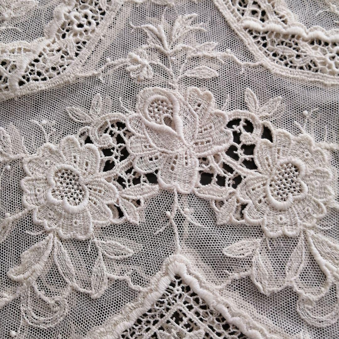 英国　アンティーク　レースのティーコジー