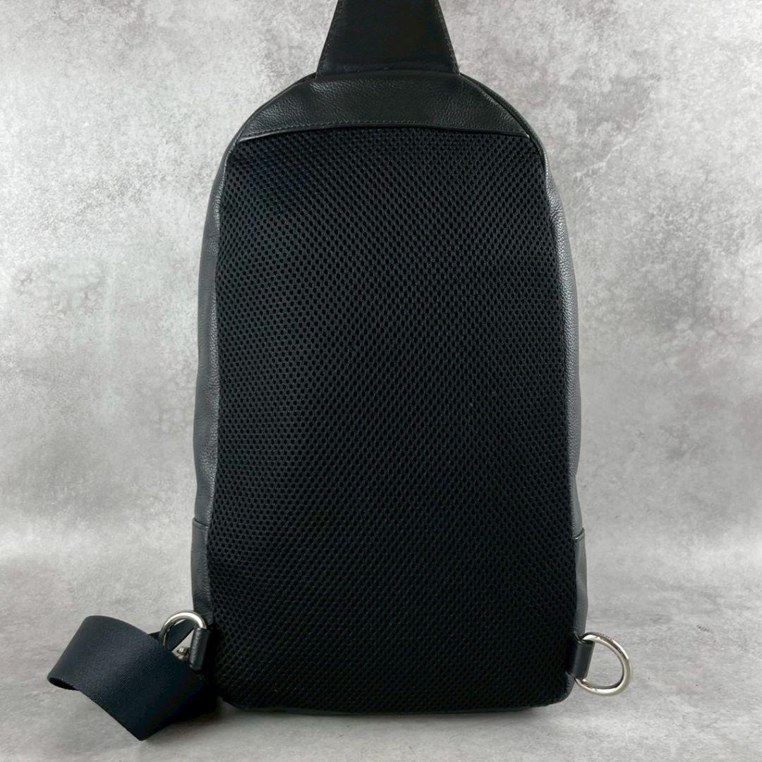 美品 COACH コーチ レザー ボディバッグ ショルダーバッグ 黒 ブラック