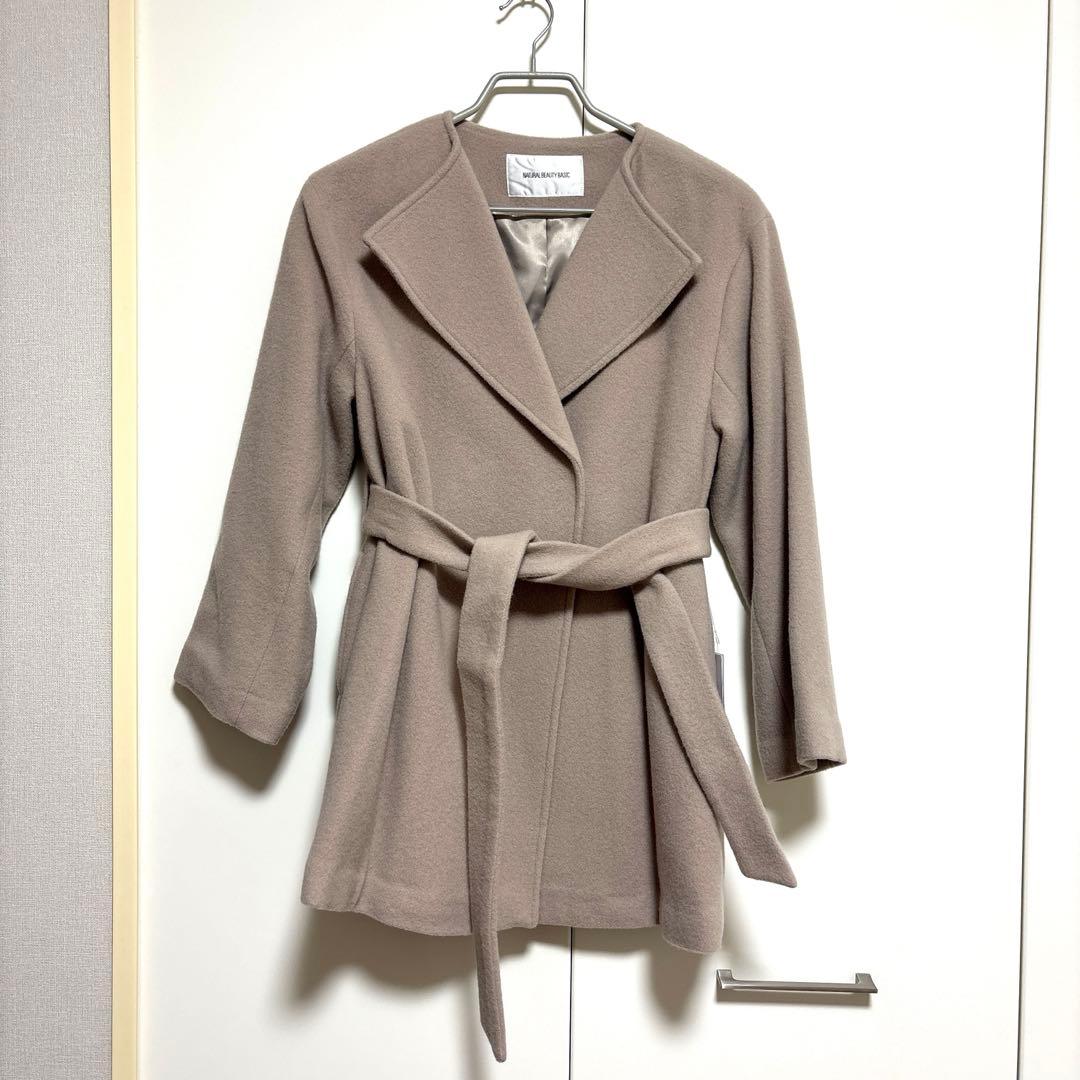 【新品タグ付き】ナチュラルビューティーベーシック ベルテッドミディコート