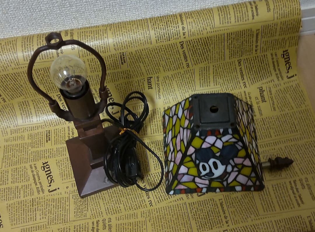 ディズニー ステンドグラスランプ