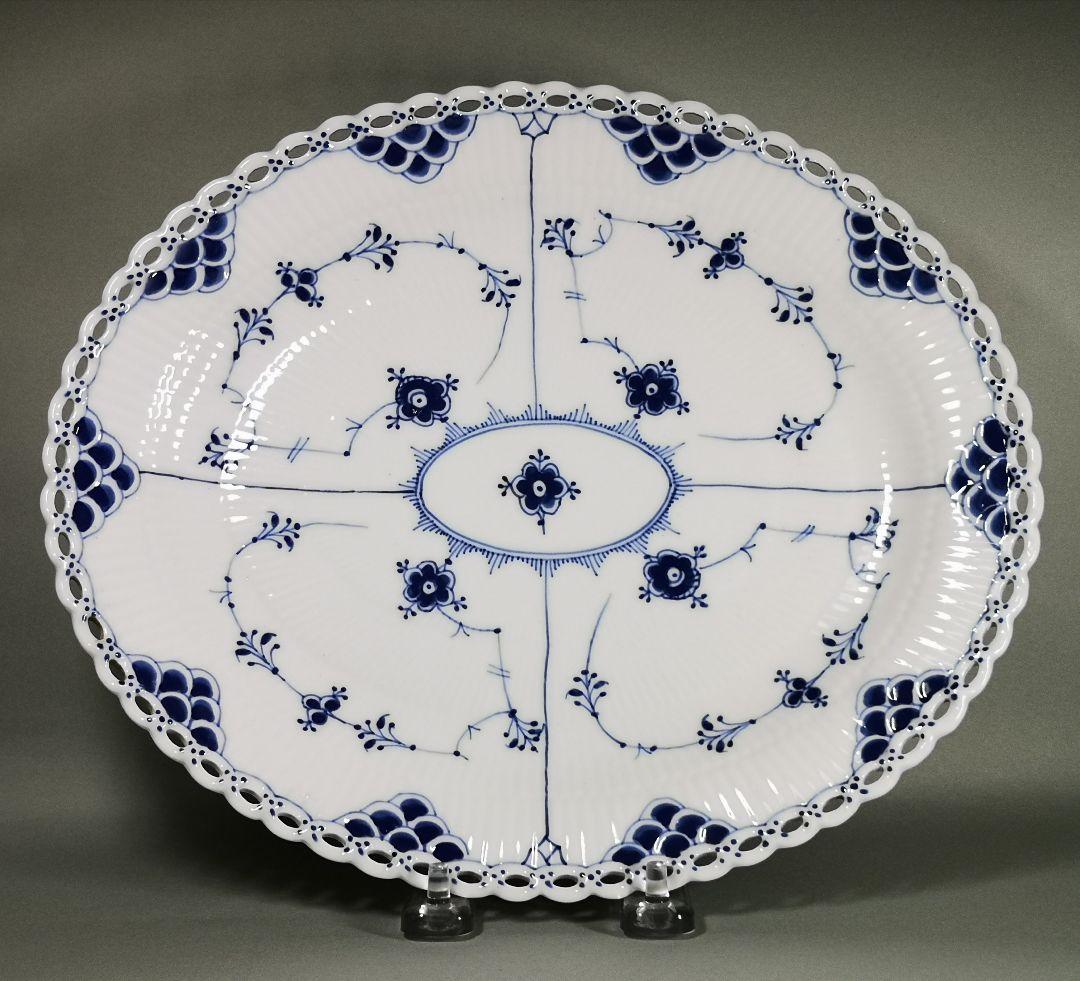 Antiq.RC ブルーフルーテッド　フルレース　オーバルディッシュ