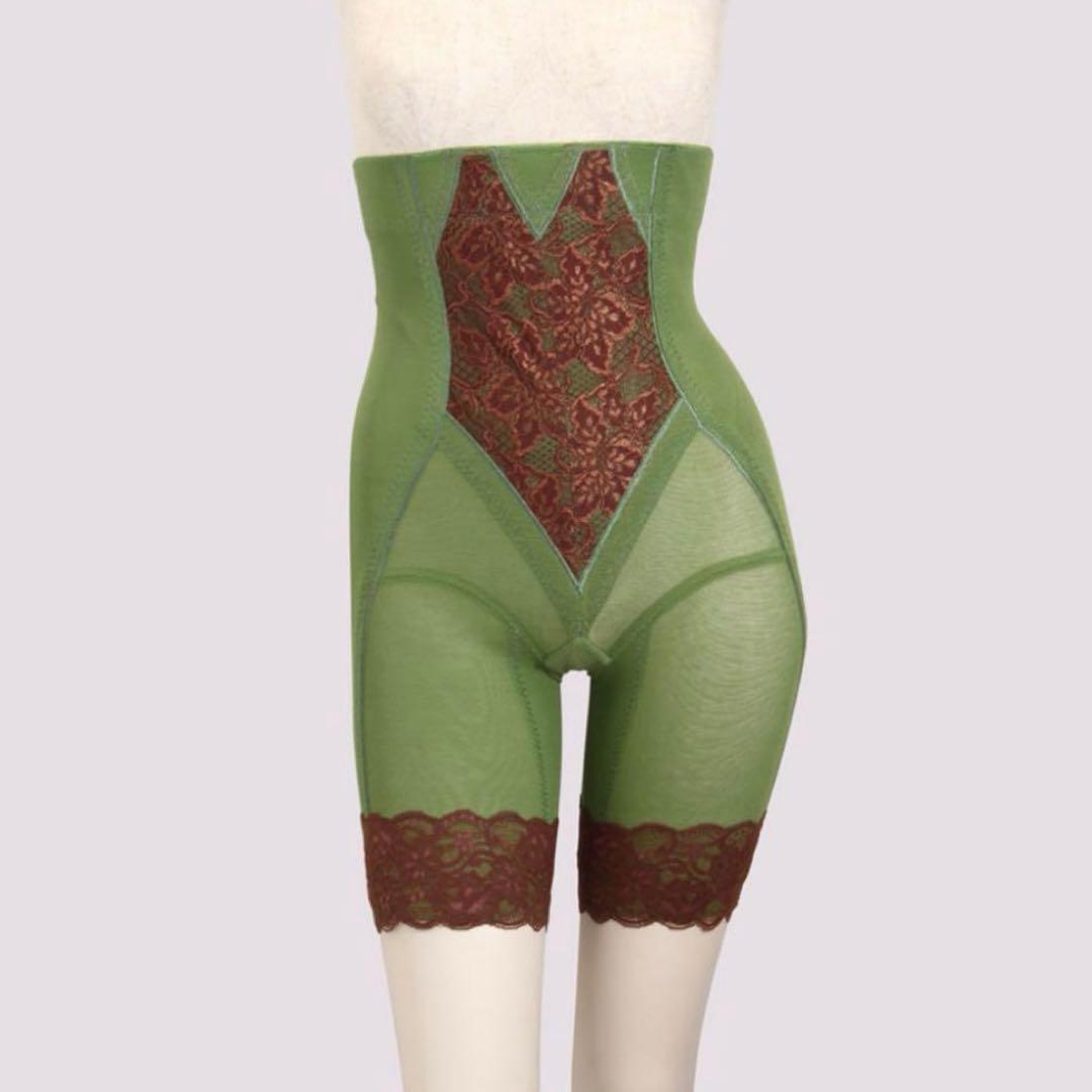 LALA GLANT 骨盤ハイウエストガードル 82