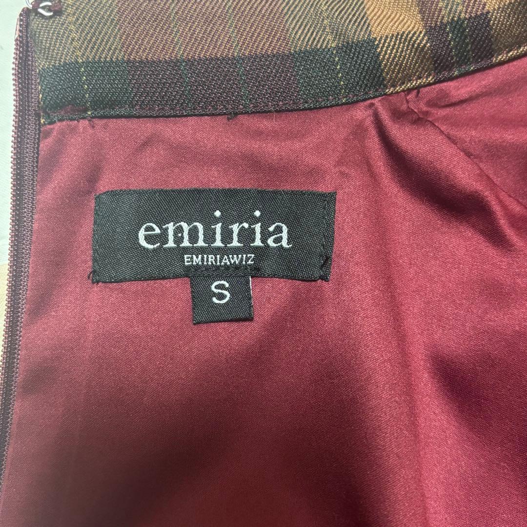 【未使用】エミリアウィズ ベルト付きチェックフレアワンピース　Sサイズ