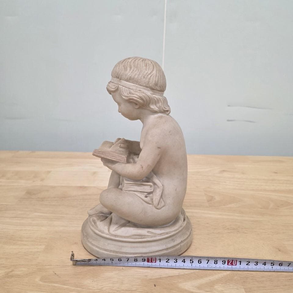 西洋彫刻 大理石 子供の彫刻 本を読む 彫刻 美術