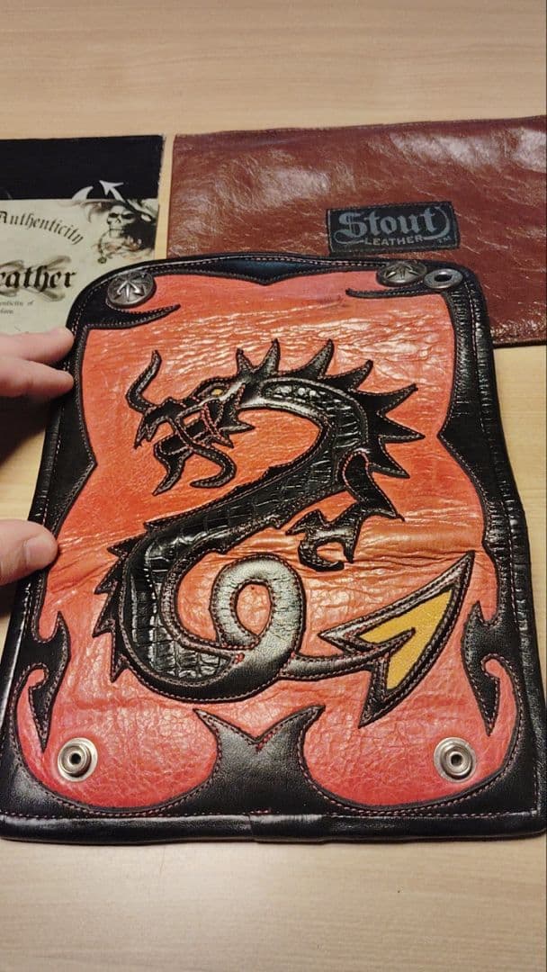 美品　スタウトレザー　長財布　（検ビルウォールレザー