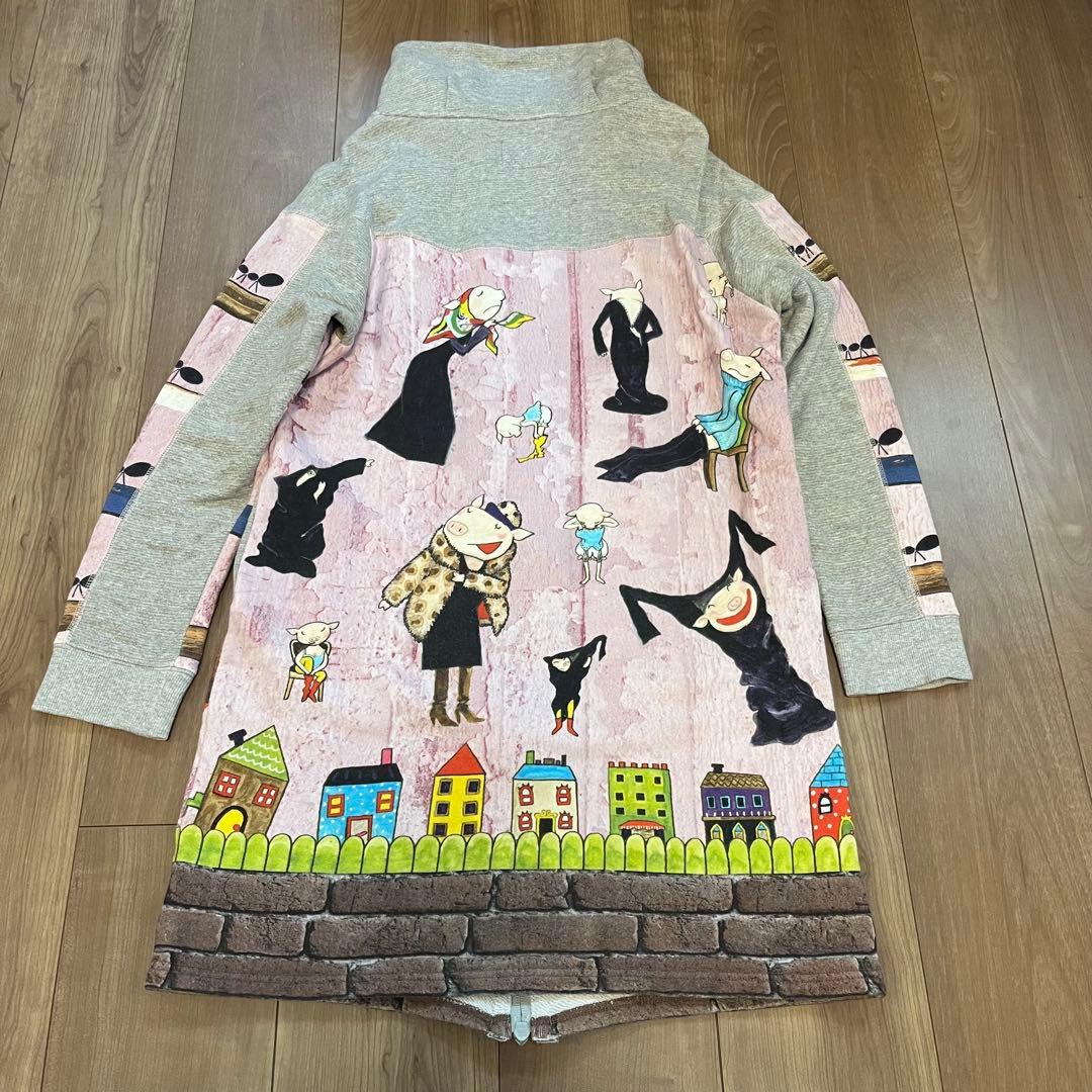 OLLEBOREBLA アルベロベロ　綿コート　ぶたさんとアリさん