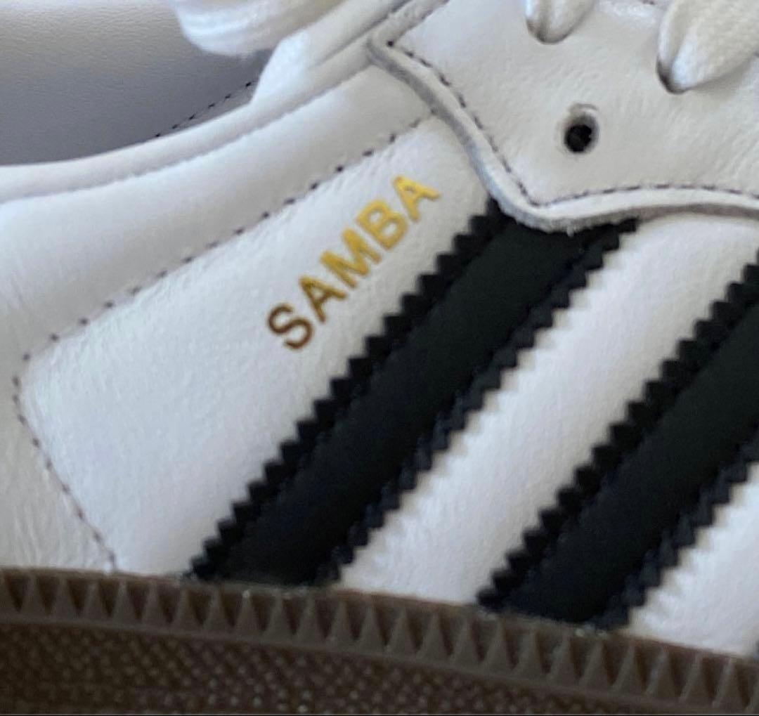 けい adidas サンバ スニーカー