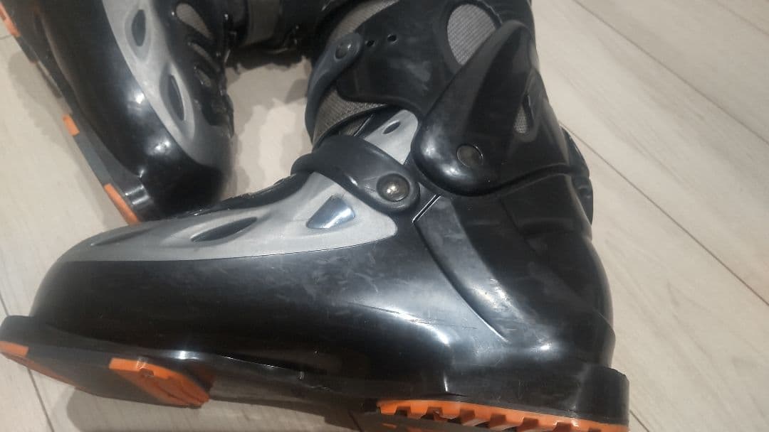 ロシニョール ROSSIGNOL スキーブーツSoft Light3