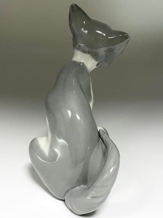 美品 リヤドロ LLADRO 「ごはんをちょうだい」猫 陶器 ネコ フィギュリン