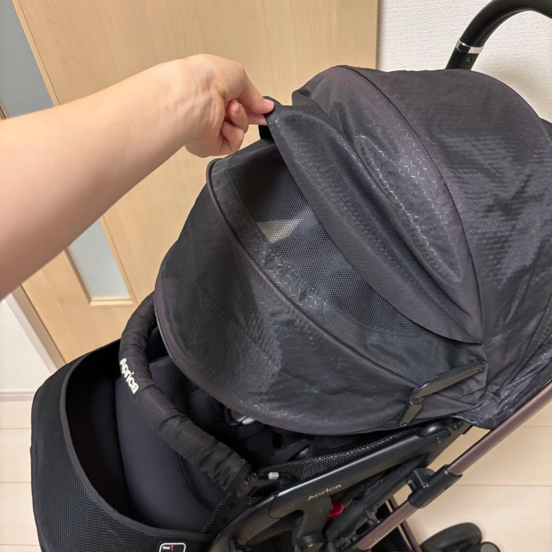 mimi　Aprica ブラックベビーカー