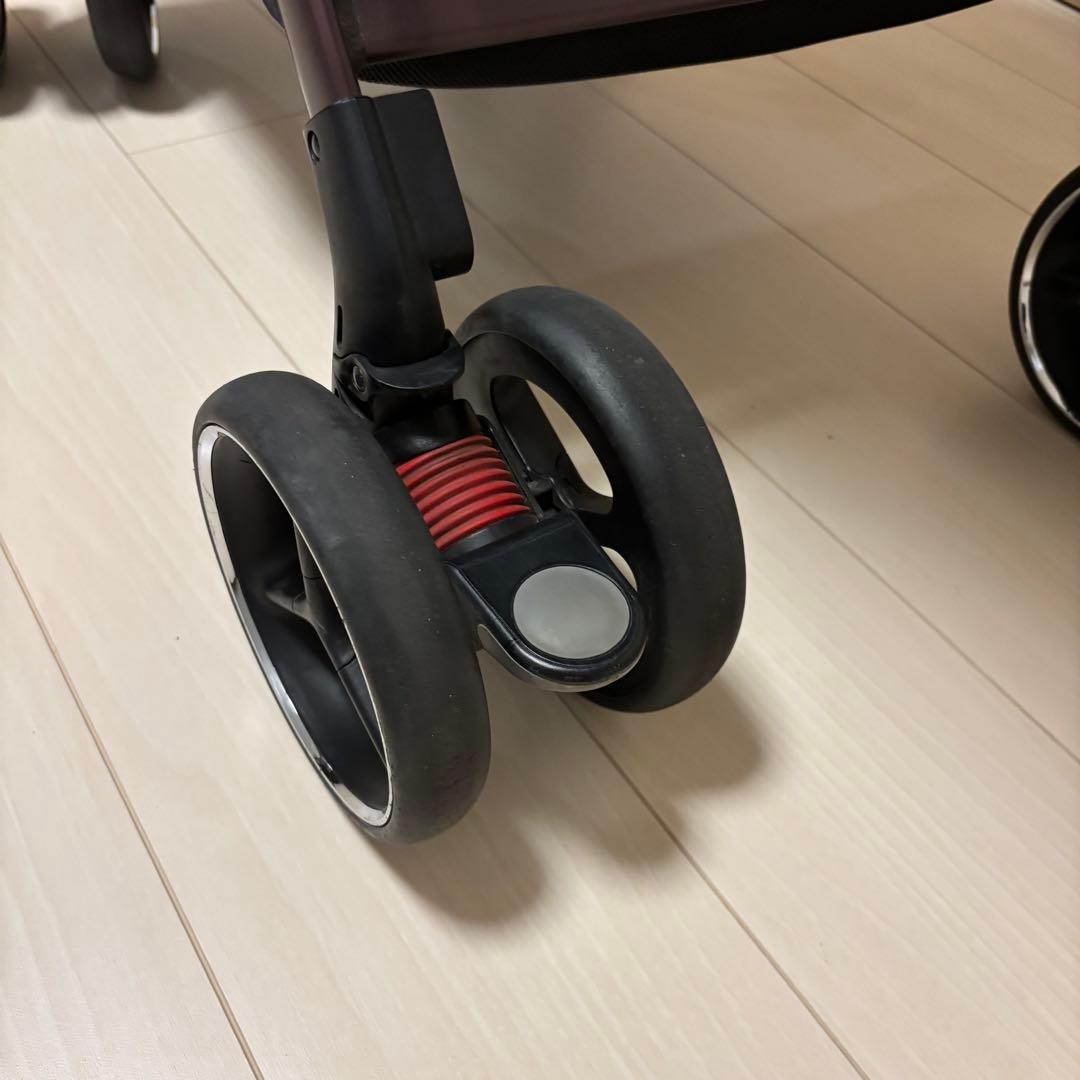 mimi　Aprica ブラックベビーカー