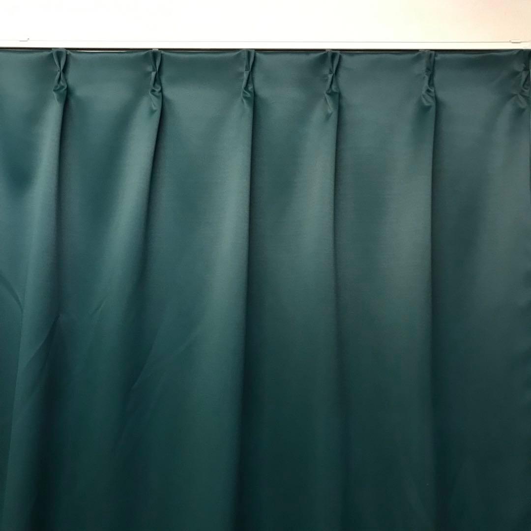 1級遮光　カーテン　幅150cm×丈240cm2枚　グリーン