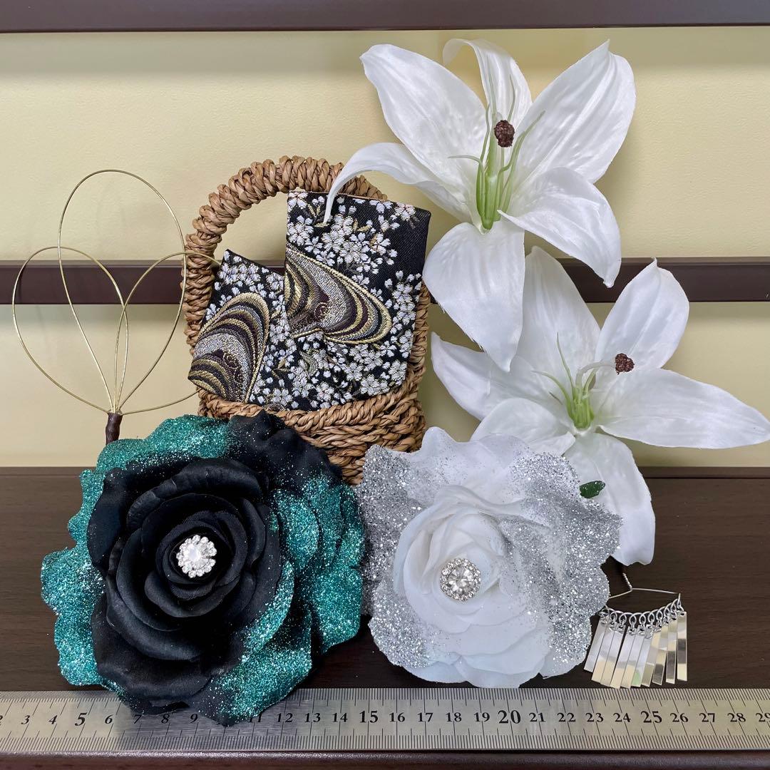 エメラルド　和装髪飾り　振袖髪飾り　成人式髪飾り　色打掛髪飾り　着物髪飾り