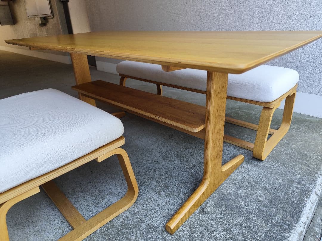 【送料込み】無印　リビングでもダイニングでも使えるテーブル2オーク材【美品】
