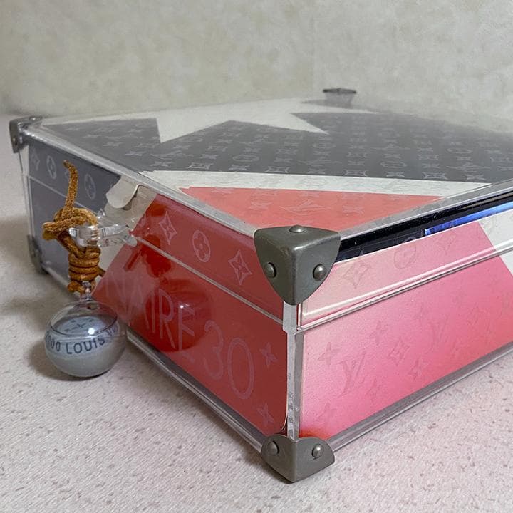 【限定品】 ルイヴィトン VISIONAIRE ヴィジョネア　The Game