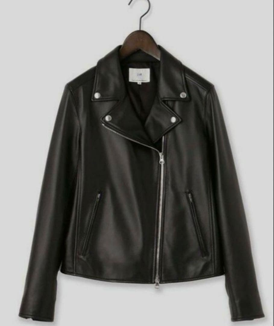 【美品】23区 シープスキン　レザー ジャケット ダブル 36 ライダース