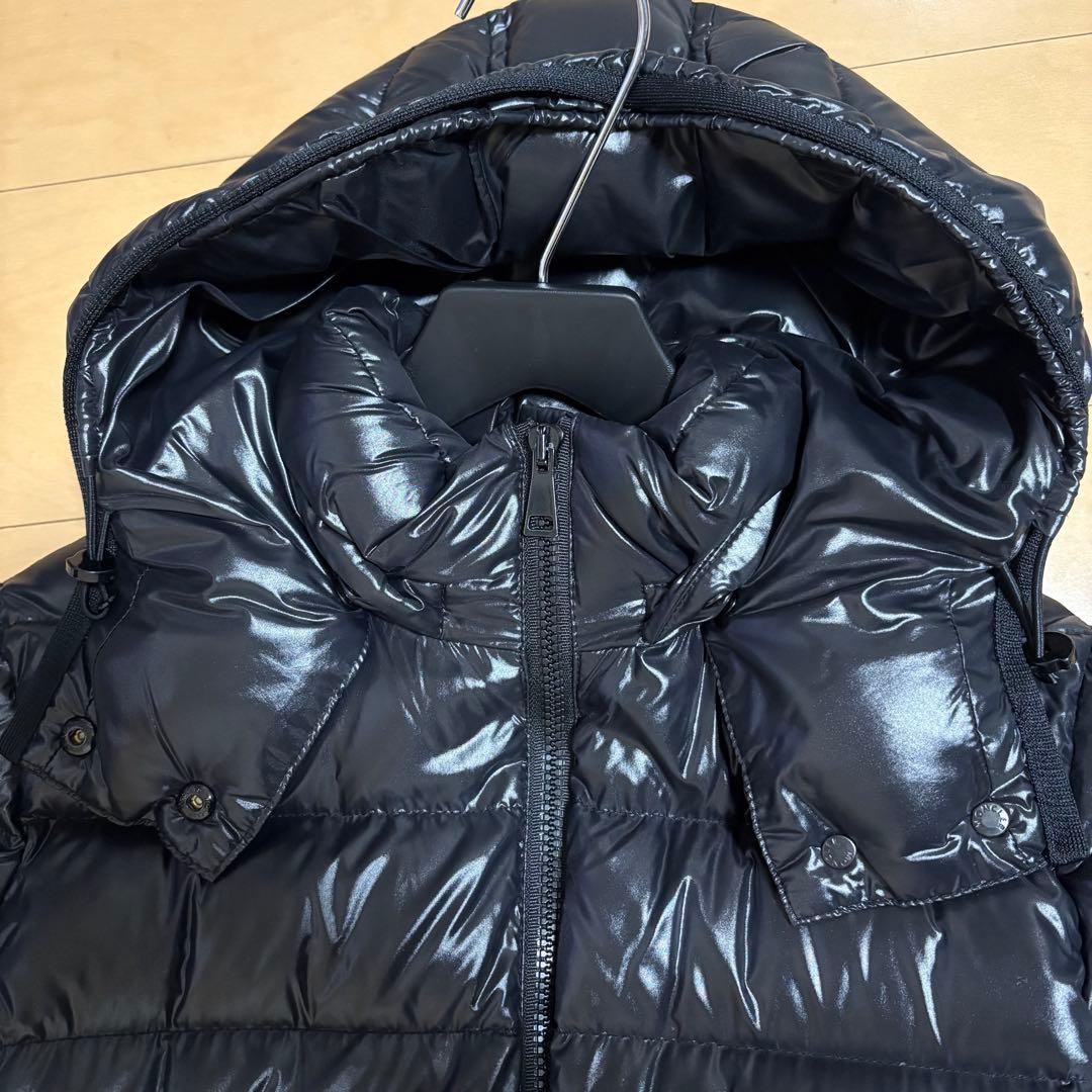 美品 モンクレール MOKA ブラック ダウンコート