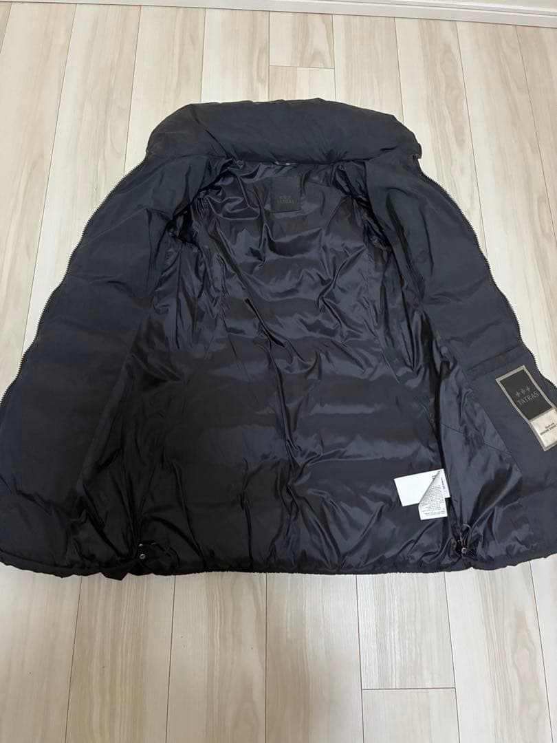 美品　TATRAS ポリテアマ ブラック　02 サイズ