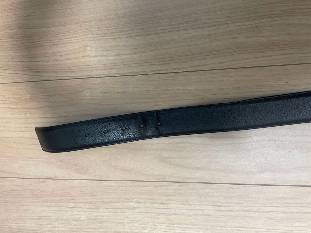 ヴェルサーチ（Versace）のメドゥーサバックルレザーベルト