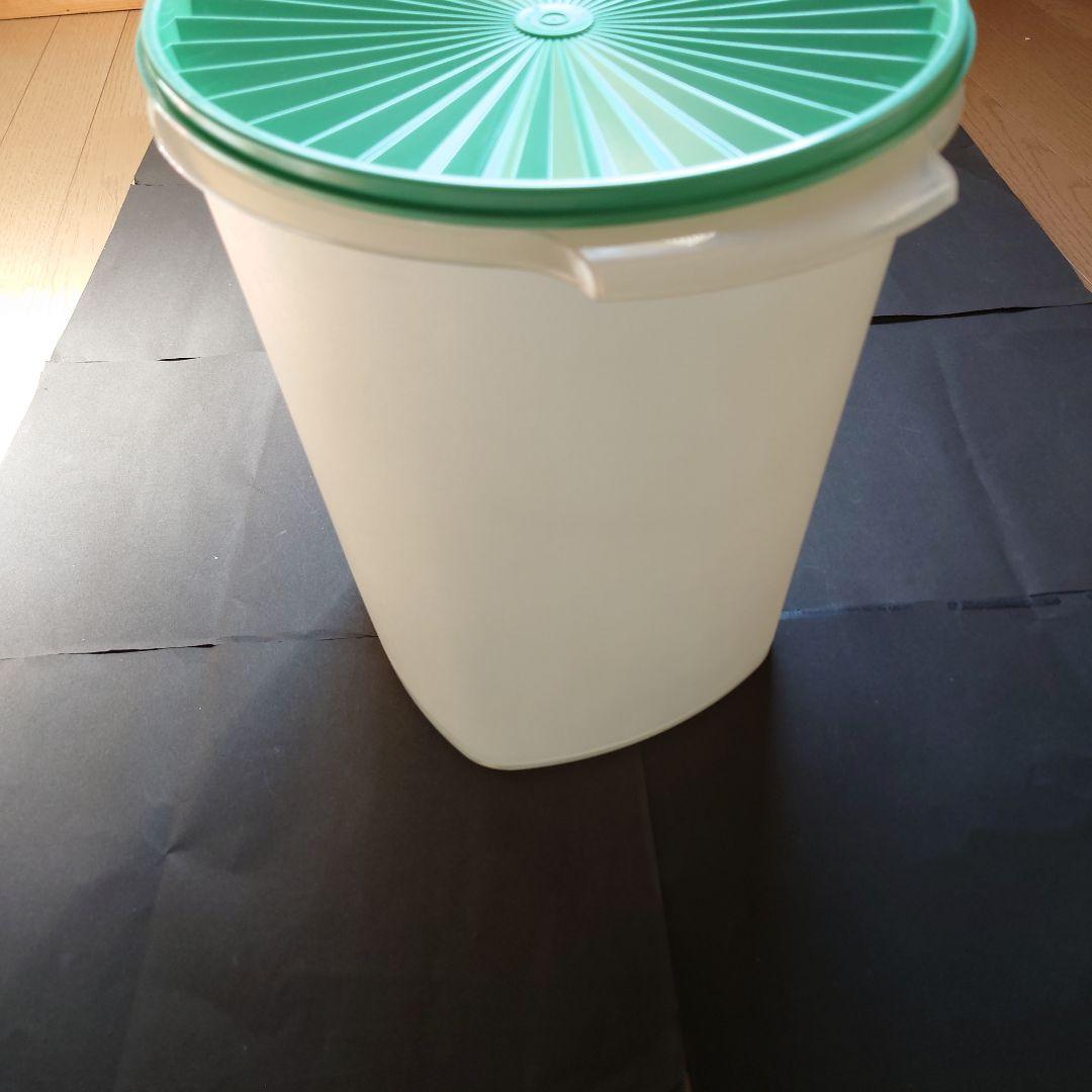 Tupperware　食品保存容器セット　タッパーウェア