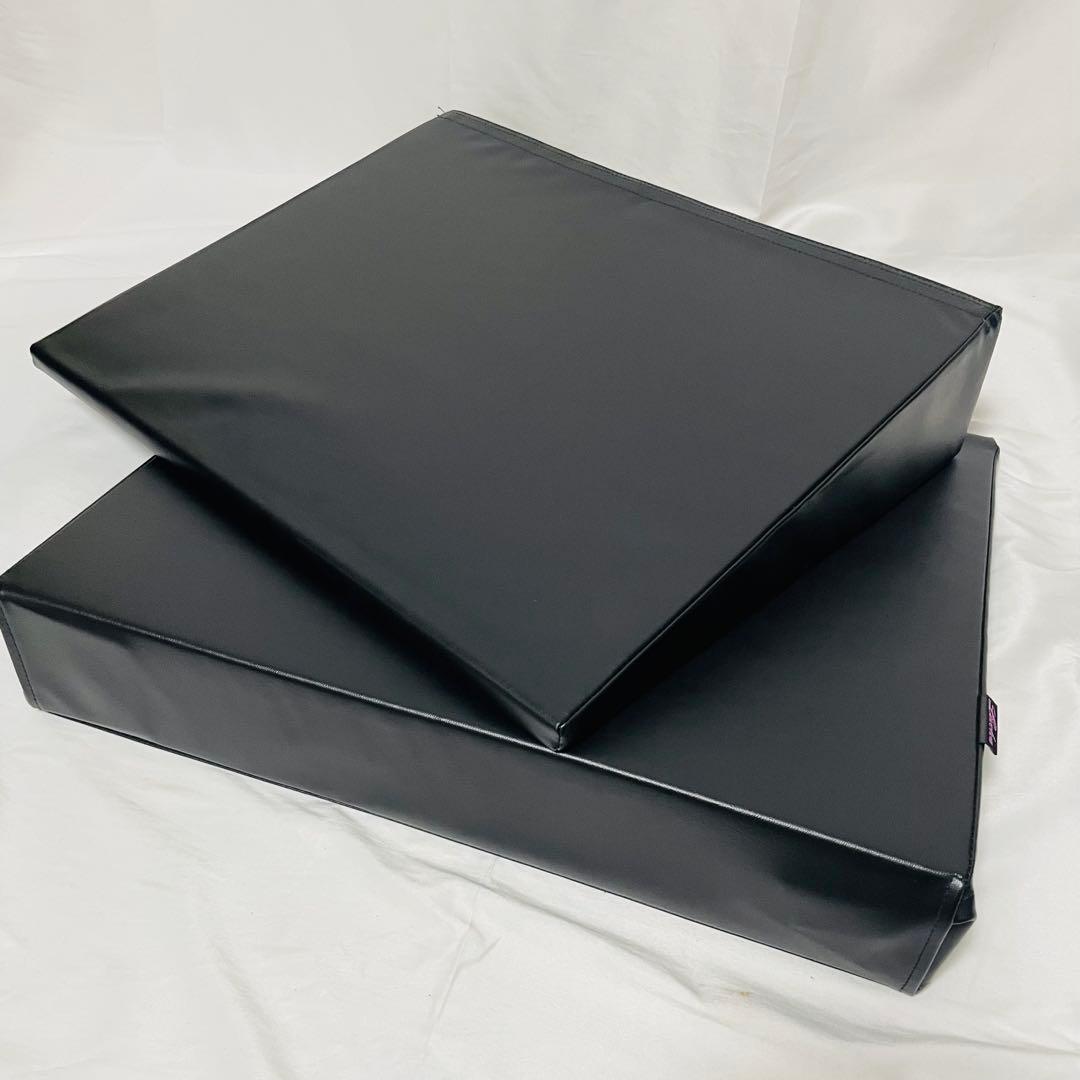 Levolva (レヴォルヴァ) 車中泊マット 計4枚　収納袋付