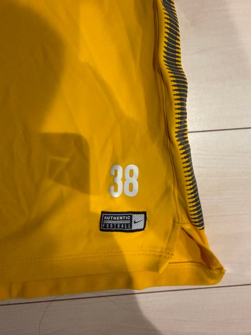 浦和レッズトレーニングウェア タンクトップ Mサイズ 支給品 最終値下げです