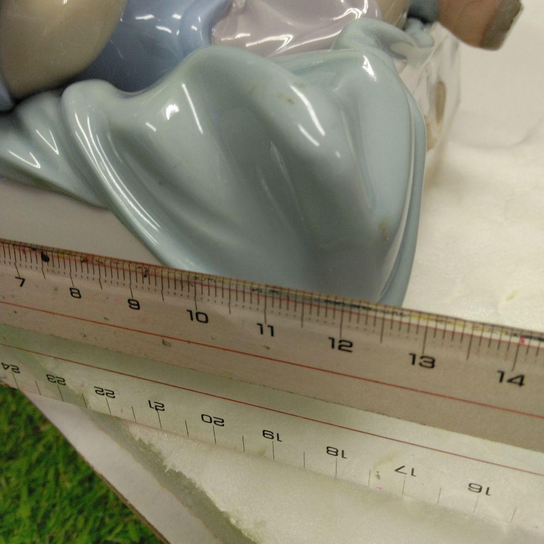 リヤドロ　少年と犬