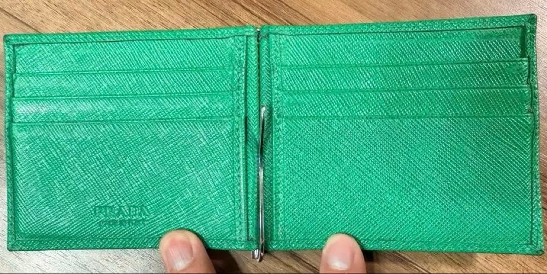 レアカラー　プラダPRADA マネークリップ　財布　ウォレット