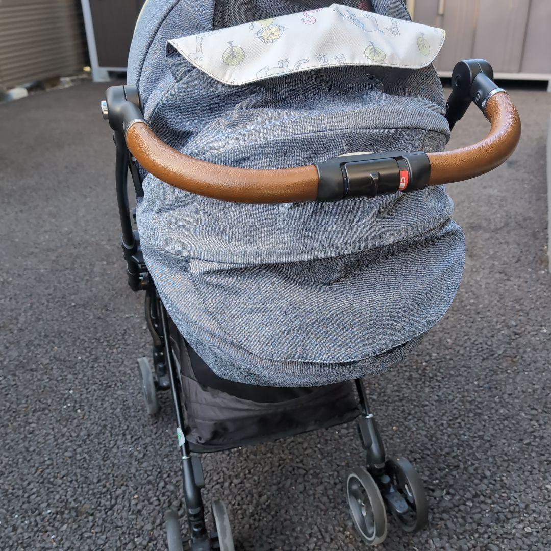 赤ちゃん本舗限定 アップリカ ラクーナビッテクッション ベビーカー